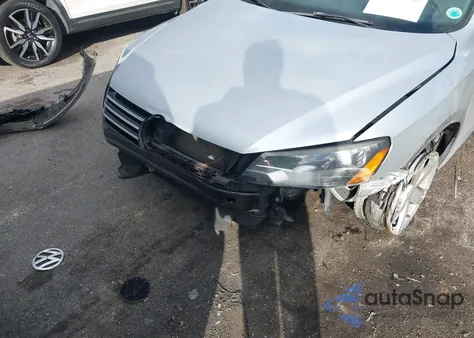 2014 Volkswagen Passat 1.8T Se from USA, damaged, VIN 1VWBS7A33EC107793